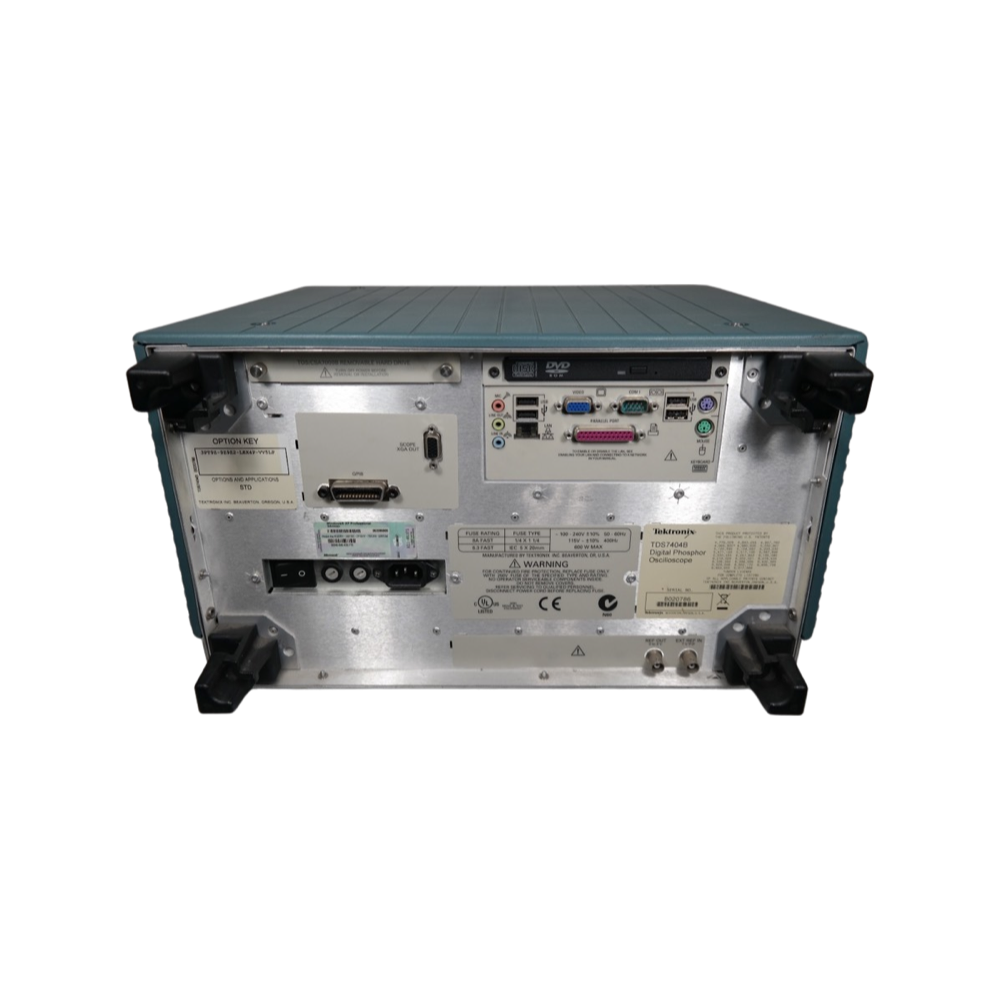 DOULTECH - Tektronix/Oscilloscope Digital/TDS7404B